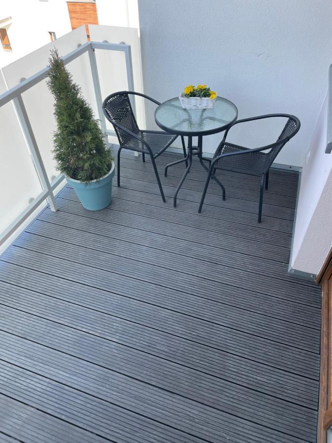 Apartament Royal Chelmonskiego Śrem Buitenkant foto